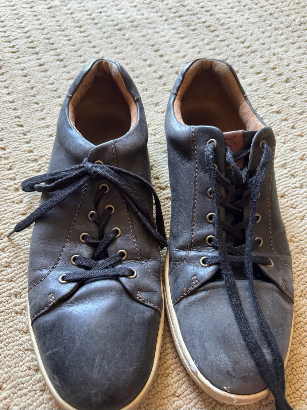 Born Men's Dark Brown Leather Lace-Up Sneakers